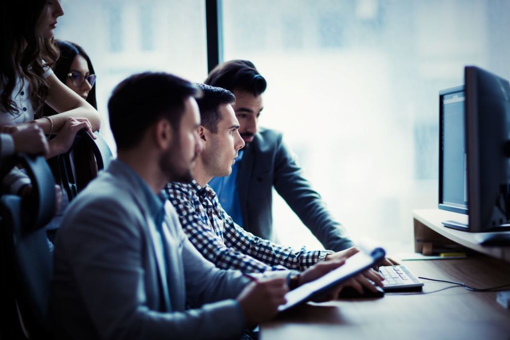 Wie ein Intranet das Lernen am Arbeitsplatz transformiert 4 Wie ein Intranet das Lernen am Arbeitsplatz transformiert 4