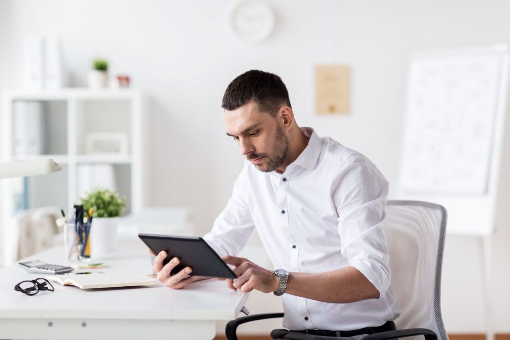 Wie ein Intranet das Lernen am Arbeitsplatz transformiert 3 Wie ein Intranet das Lernen am Arbeitsplatz transformiert 3