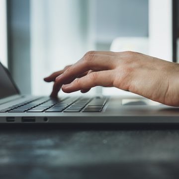 10 aktuelle eLearning-Themen, die Sie in Ihrem Artikel über die Plattform der eLearning-Industrie behandeln sollten 