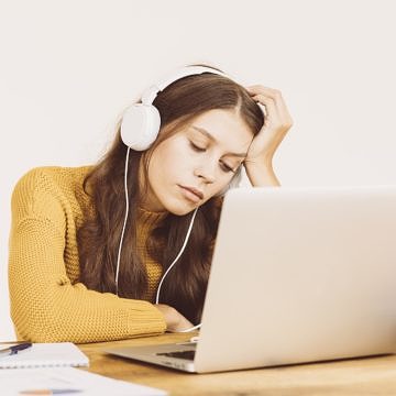 7 Wege, das Problem der Einsamkeit beim Online-Lernen zu lösen 