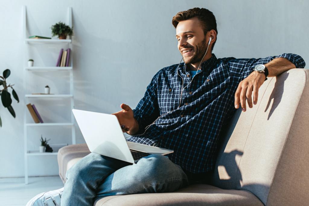 Tipps für Videokonferenzen: Wie Sie die perfekte Präsentation erstellen 3 Tipps für Videokonferenzen: Wie Sie die perfekte Präsentation erstellen