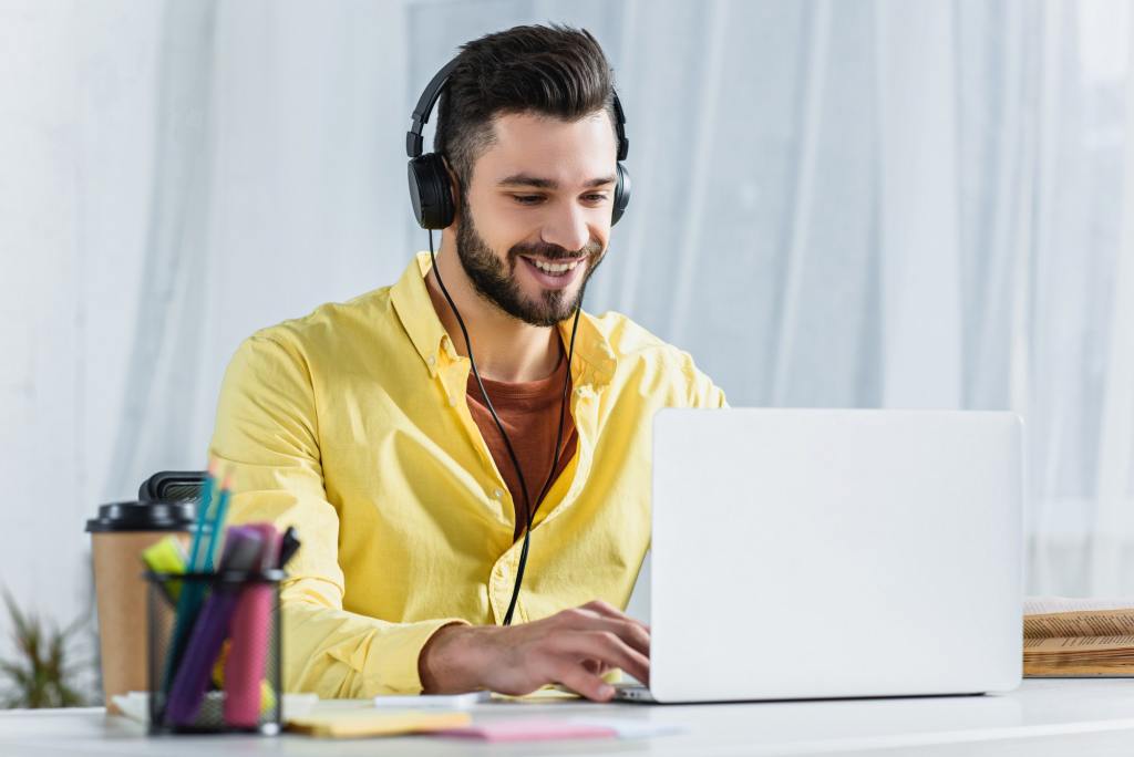 Wie man mit Videos und Microlearning spannende Lernerfahrungen schaffen kann 2 Wie man mit Videos und Microlearning spannende Lernerfahrungen schaffen kann