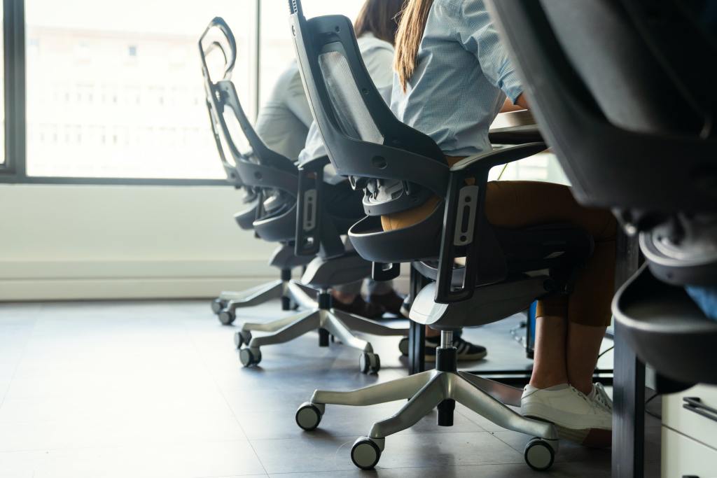 Wie lässt sich eLearning-Software auf die vorteilhafteste Weise vermitteln? 2 Wie lässt sich eLearning-Software auf die vorteilhafteste Weise vermitteln?