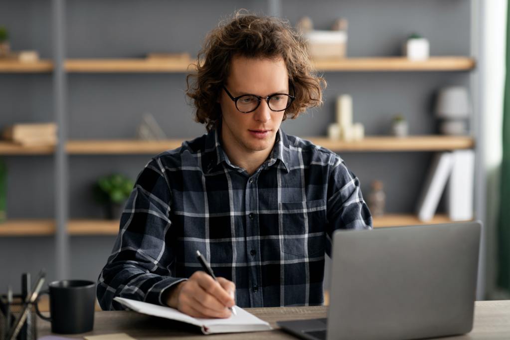SaaS LMS: Eine neue Art von LMS 2 SaaS LMS: Eine neue Art von LMS