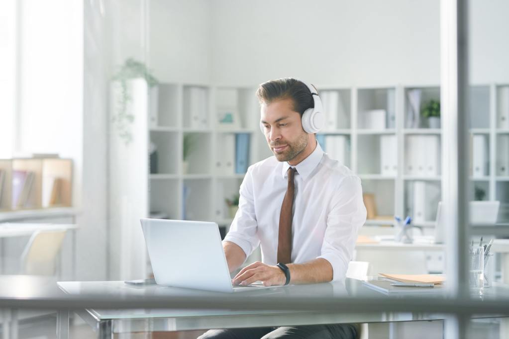 eLearning: Die neue gesunde Gewohnheit für kleine und mittelständische Unternehmen 2 eLearning: Die neue gesunde Gewohnheit für kleine und mittelständische Unternehmen