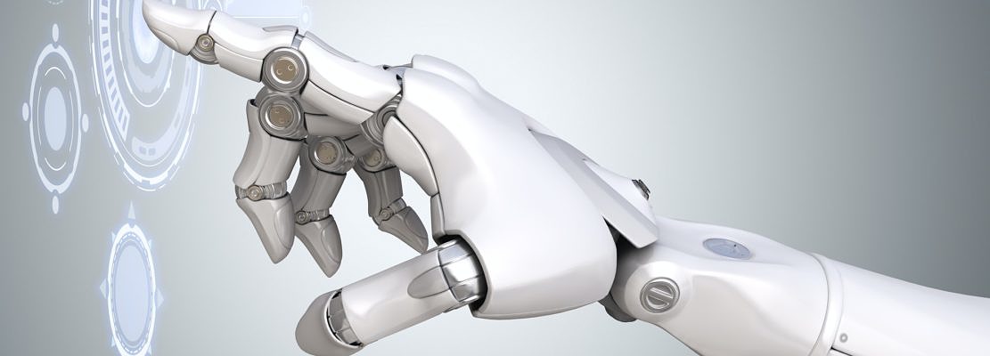 Robot's arm working with Virtual Reality touchscreen