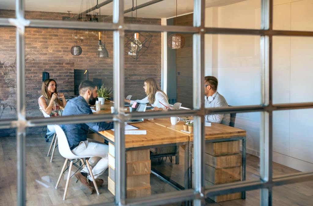 7 Wege um die Vorkenntnisse und Vorlieben der Mitarbeiter für Online-Schulungen herauszufinden 2 7 Wege um die Vorkenntnisse und Vorlieben der Mitarbeiter für Online-Schulungen herauszufinden
