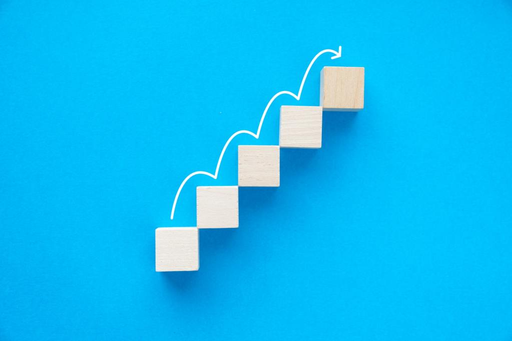 Soft Skills revolutionieren: Die Rolle von eLearning bei der Persönlichkeitsentwicklung 2 Soft Skills revolutionieren: Die Rolle von eLearning bei der Persönlichkeitsentwicklung