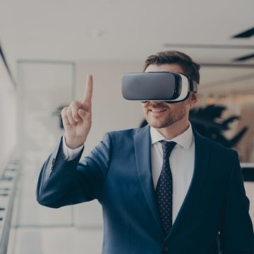 7 Fragen, mit denen Sie herausfinden können, ob VR Schulungen das Richtige für Sie sind 