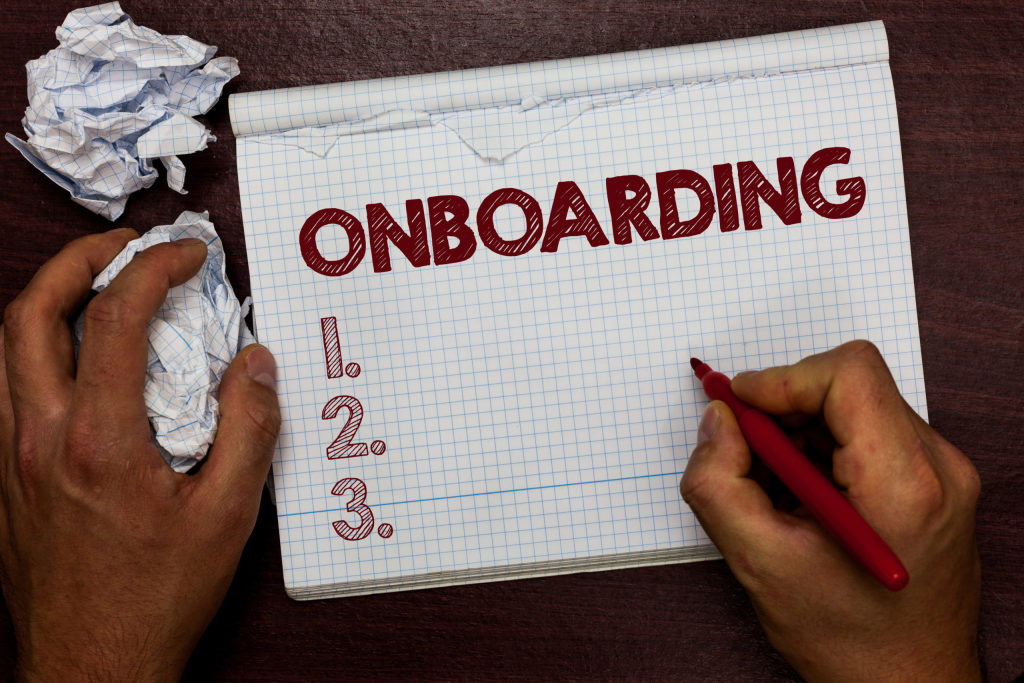 Wie Sie in 6 Schritten einen effektiven Onboarding-Prozess für Ihre Mitarbeiter erstellen können 2 Wie Sie in 6 Schritten einen effektiven Onboarding-Prozess für Ihre Mitarbeiter erstellen können