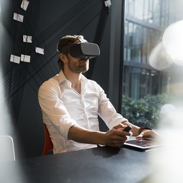 8 Gründe für das Outsourcing von VR-Schulungen im Vergleich zur Inhouse-Entwicklung 