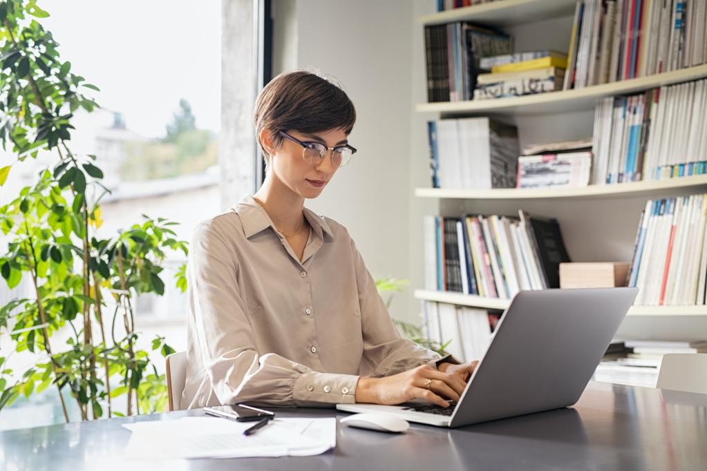 eLearning-Vorteile: 7 Gründe, warum Online-Schulungen die Investition wert sind 2 eLearning-Vorteile: 7 Gründe, warum Online-Schulungen die Investition wert sind