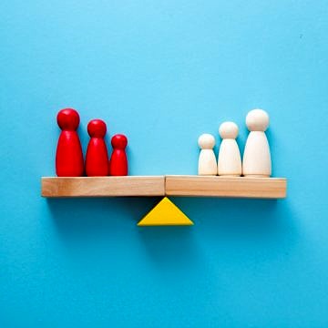 Was sind die Unterschiede zwischen Führung und Management? 