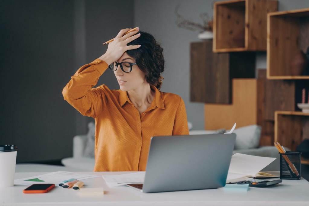 5 gängige Fehler, die L&D-Manager bei der Mitarbeiterschulung machen - und wie man sie vermeidet 2 5 gängige Fehler, die L&D-Manager bei der Mitarbeiterschulung machen - und wie man sie vermeidet