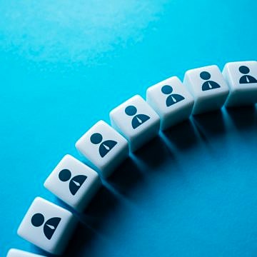 Mitarbeiter befähigen: 10 Erfolgreiche L&D-Strategien, die funktionieren 