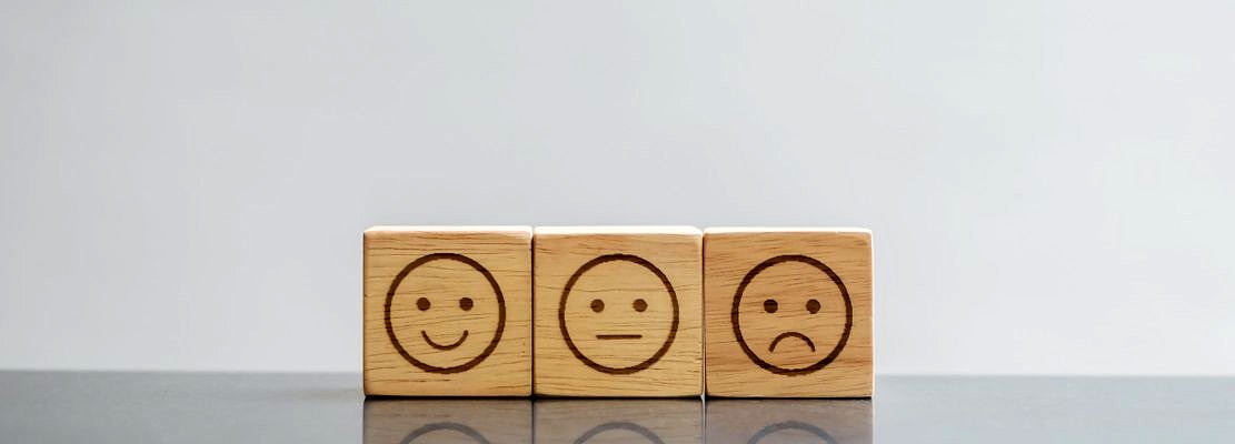 emotion face block. Emoticon for user reviews.