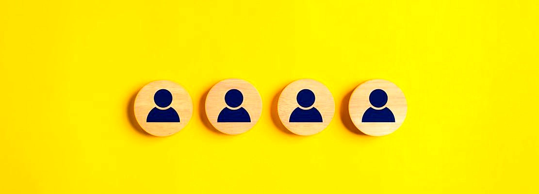 Wooden block with teamwork employees business icons