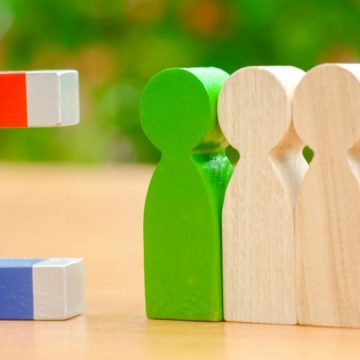 Growth-Hacking-Strategien: Wie Sie Ihr HR-Tech-Unternehmen in einen Kundenmagneten verwandeln können 