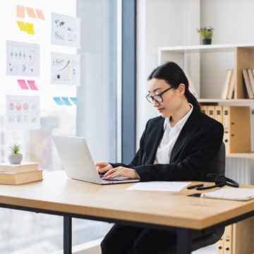 Die 10 besten Methoden zur Mitarbeiterschulung für effektives Lernen am Arbeitsplatz 