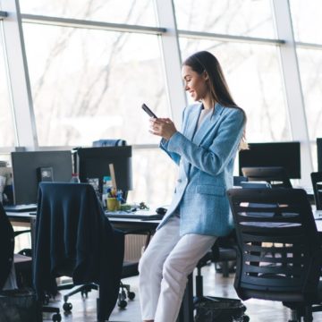 Microlearning am Arbeitsplatz: Die Zukunft der Mitarbeiterschulung 