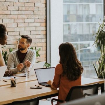 Instruktionsdesigner vs. eLearning-Entwickler: Wo liegen die Hauptunterschiede? 