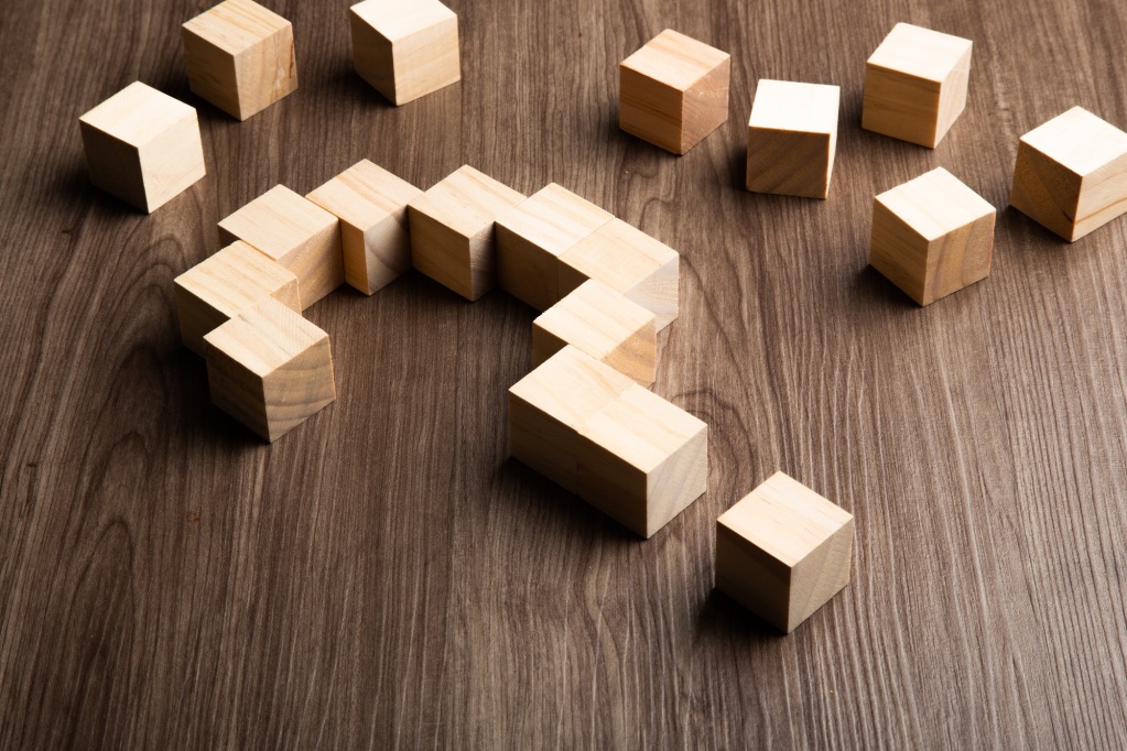 Der Pyramide-Ansatz und seine Anwendung beim eLearning 2 Der Pyramide-Ansatz und seine Anwendung beim eLearning