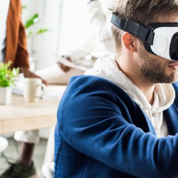 Kann Simulationstraining die Qualifikationslücke schneller schließen als traditionelles Lernen? 