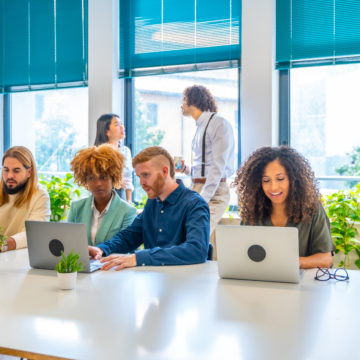 KI-gestütztes L&D: Die Transformation der Unternehmensschulung 