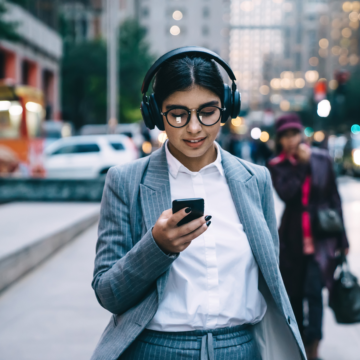 Raus aus der PowerPoint-Falle: Wie Podcasts das Lernen spannend machen 