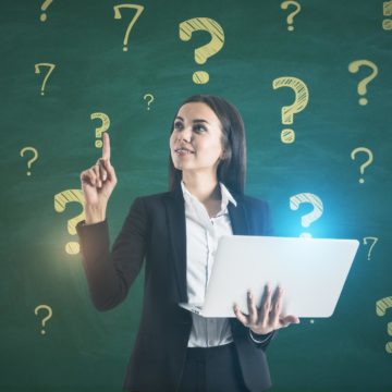 Zielgerichtete Fragen im Lernen: Beispiele und Strategien für L&D-Verantwortliche 